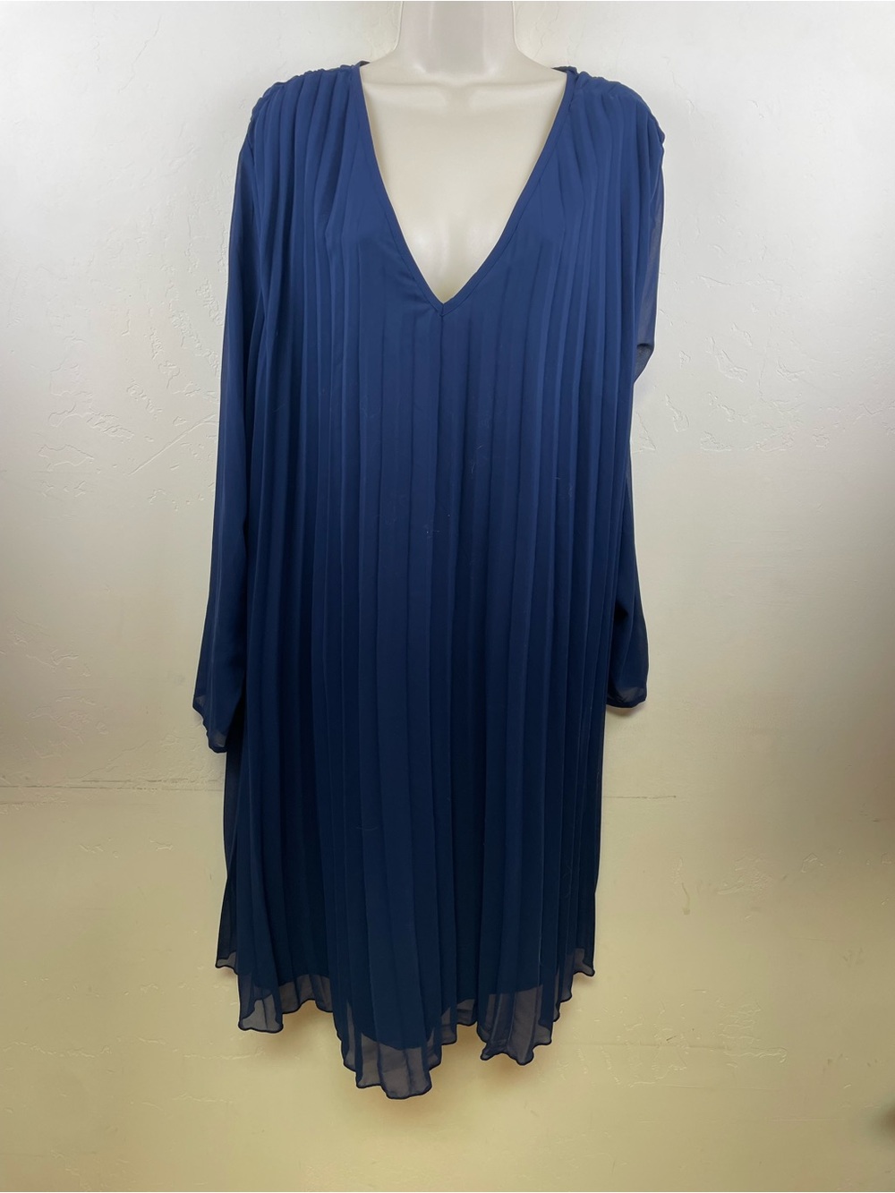 ASOS Navy Pleated V-Neck Long Sleeve plus sized Dress